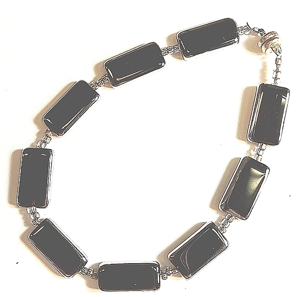 Howlite Gemstone & Glass Bead Jewelry Set - Picture 3 of 11